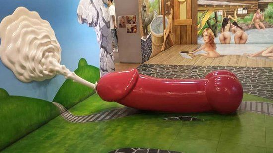 Love Museum