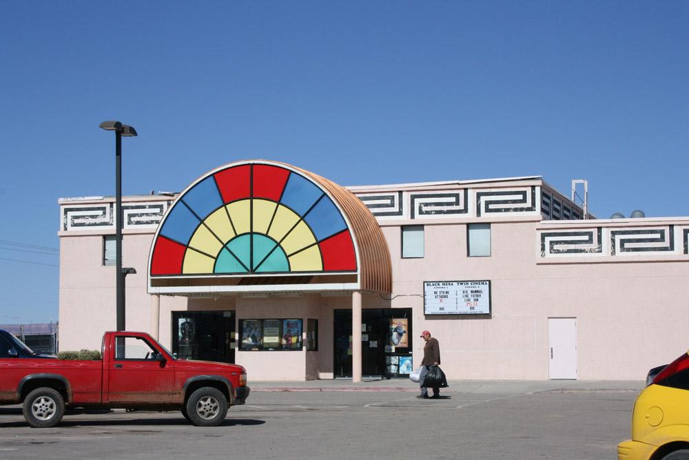Black Mesa Twin Cinema