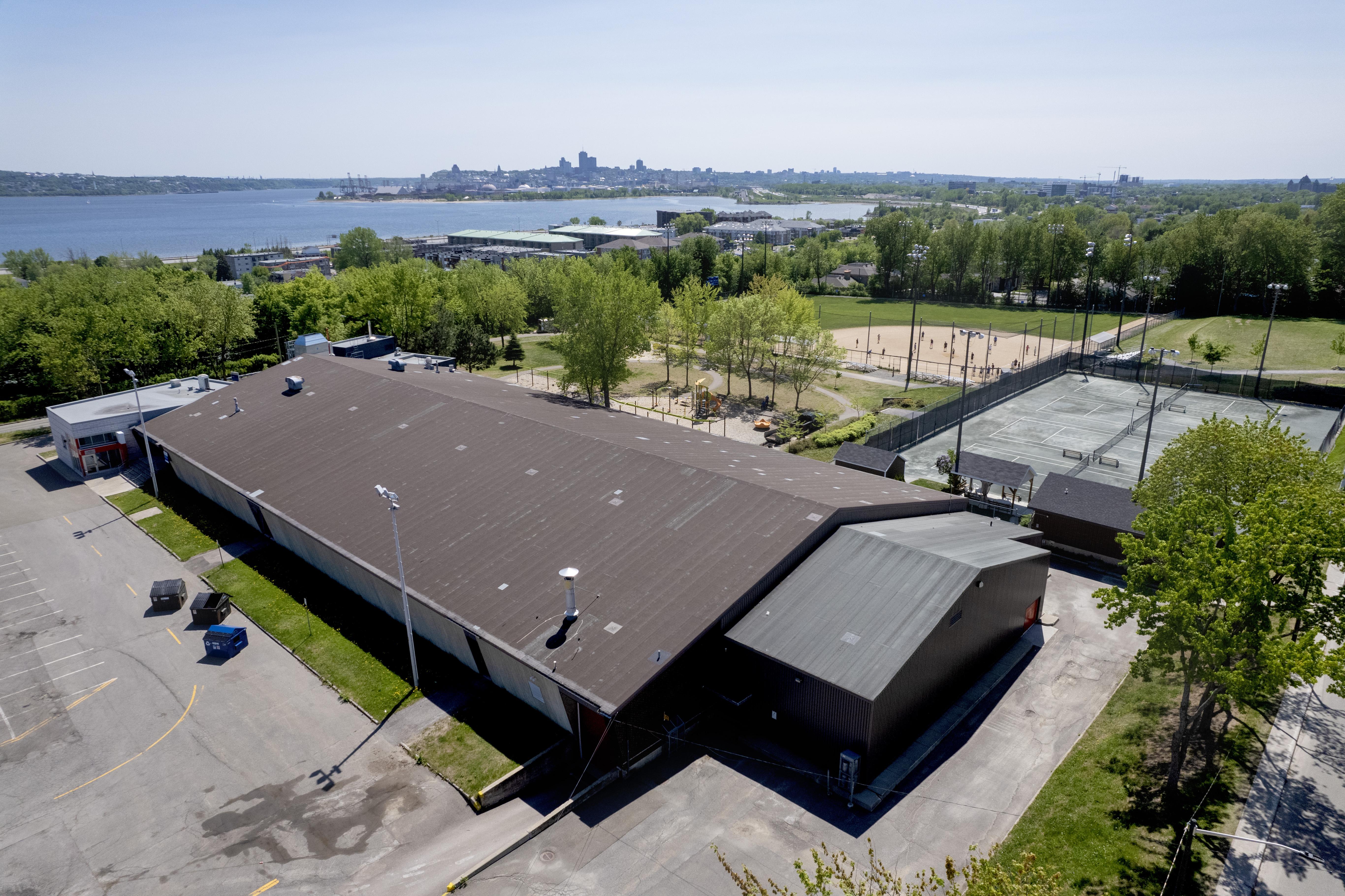 Arena Marcel Bedard