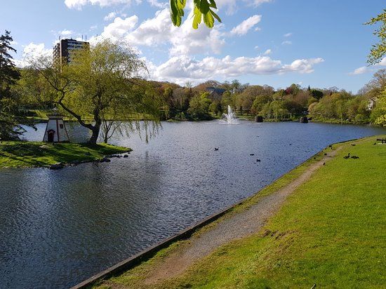 Sullivan's Pond