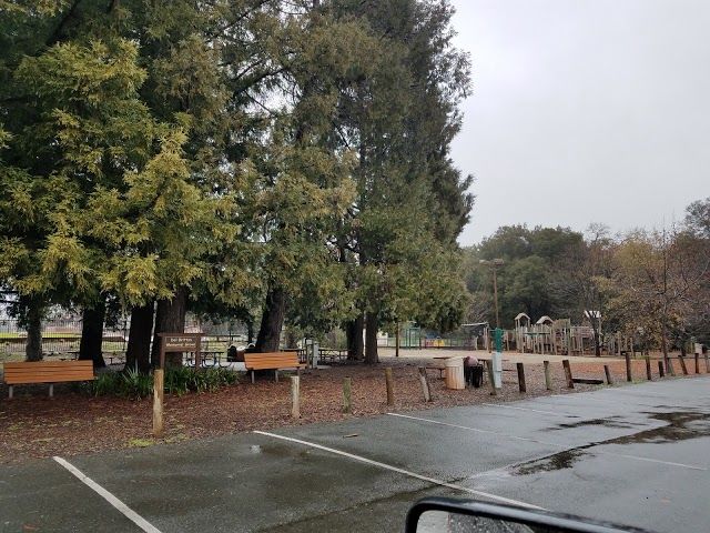 Crane Park