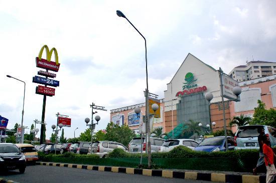 Plaza Marina