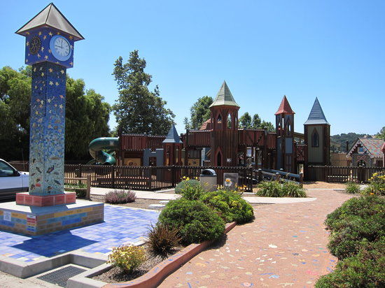 Sunny Fields Park