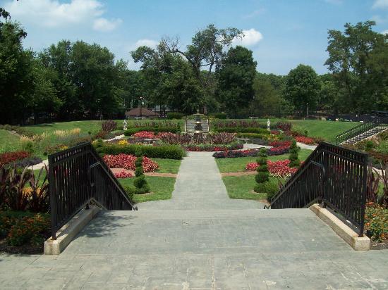 Phillips Park Zoo