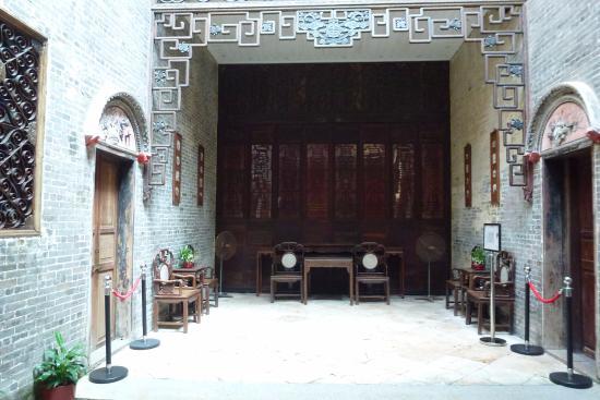 Lou Kau Mansion