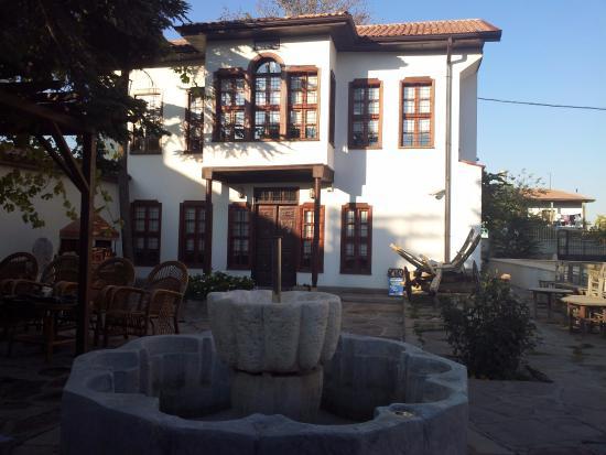 Izzet Koyunoglu Sehir Muzesi
