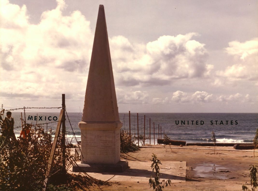 Punto de inicio de la frontera entre Estados Unidos y México