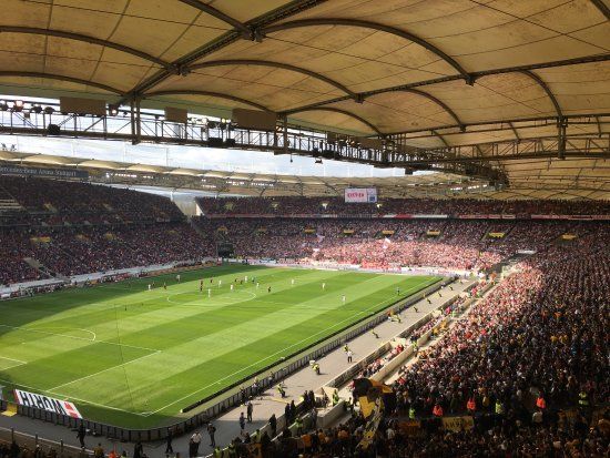 Mercedes-Benz Arena